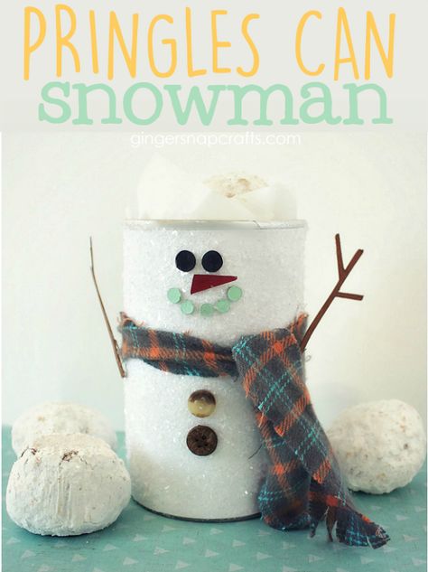 Pringles Can Snowman at GingerSnapCrafts.com #decoartprojects #snowman Snowman Globe Craft, Can Snowman, Snowman Tutorial, Mason Jar Snowman, Popsicle Stick Snowflake, Globe Crafts, Pringles Can, Ginger Snap, Can Crafts