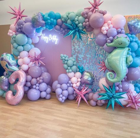 Mermaid Birthday Party Balloon Arch, Balloon Garland Mermaid, Mermaid Balloon Backdrop, Mermaid Theme Balloon Decor, Mermaid Tail Balloon Garland, Mermaid 1st Birthday Backdrop, Mermaid Balloons, Mermaid Birthday Decorations, Mermaid Birthday Party Decorations