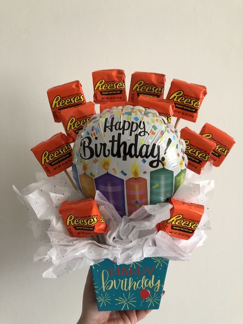 Birthday candy bouquet #birthday #candybouqet #diy #reeces Reeses Candy Bouquet, Candy Bouquet Ideas Birthday, Diy Snack Bouquet, Candy Bouquet Diy Dollar Stores, Candy Bar Bouquet Diy, Mini Candy Bouquet, Candy Bouquet Birthday, Candy Bouqet, Candy Flower Bouquet