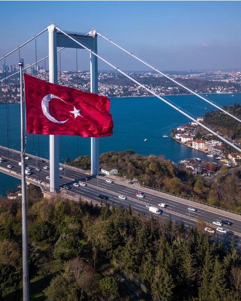 True Love Wallpaper, Turkey Places, Istanbul Turkey Photography, Turkish Flag, Istanbul City, Istanbul Travel, Vision Board Pictures, Turkey Travel, Beautiful Places Nature