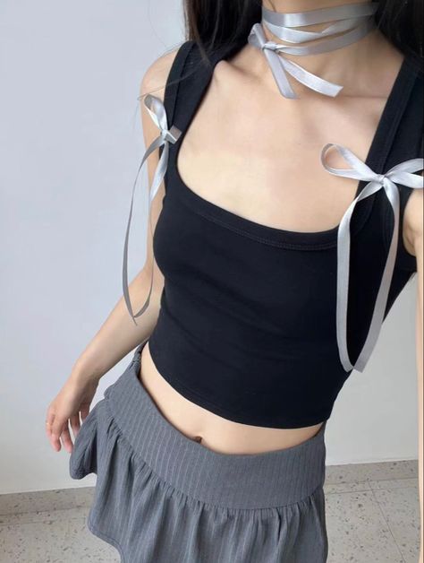 Acubi And Ballet Core, Acubi X Balletcore, Ribbon Outfit Aesthetic, Acubi Meets Balletcore, Ribbon Outfit Ideas, Acubi Balletcore, Ribbon Outfit, Fashion Fits, Lookbook Outfits