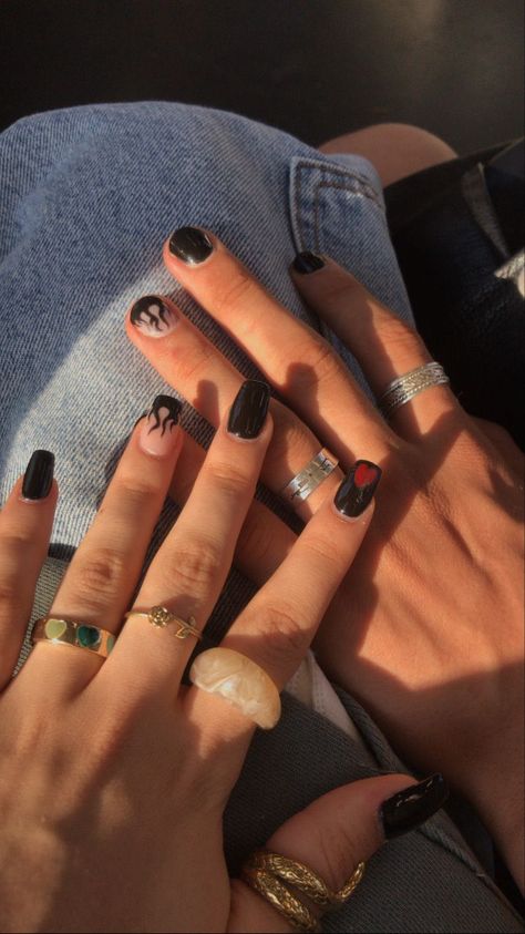 Couple bf gf boyfriend nails girlfriend matching matchingnails fire black Bf And Gf Matching Nails, Nail Ideas For Couples, Matching Nails, Bf And Gf, Mens Nails, Hippie Nails, Hard Nails, Edgy Nails, Nails Now