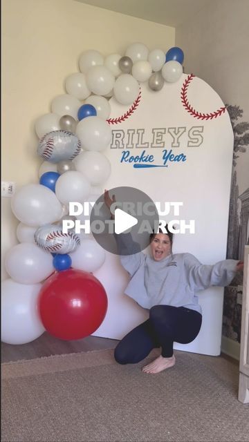 SHAYNA ALNWICK on Instagram: "How cool is this! 🤯  AD I designed a baseball themed photo arch using my @cricut Maker 3 and I couldn’t be more happy with how it turned out! I use my Cricut for tons of projects - ESPECIALLY those with big lettering because its so simple to use and cuts the letters out perfectly every single time! #cricutpartner  Comment “LINK” and I’ll send you a DM with all the products I used to make this so you can create it too! ✨ . . . #cricut #diyphotoarch #diyphotowall #photoarch #baseballthemeparty #baseballtheme #1stbirthday #1stbrithdaycakes #birthdaydecor #kidsbirthdaydecor #diypartydecor" Baseball Backdrop, Baseball Party Decorations, Photo Arch, Diy Photo Wall, Cricut Maker 3, Baseball Theme Party, Birthday Decorations Kids, Diy Letters, Big Letters