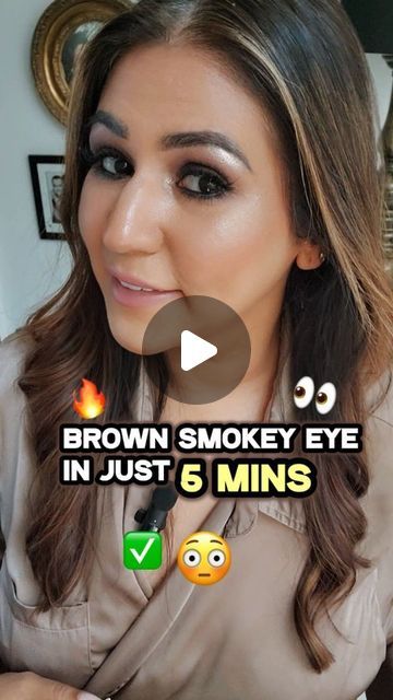 Saniksha Adnani 🔹 Beauty Educator For Beginners on Instagram: "Get party-ready with a gorgeous Brown Smokey Eye in just 5 minutes! Perfect for any wedding or celebration ✨
This eye makeup look complements any outfit and hairstyle!

1. Apply eyeshadow primer on your eyelids.
2. Use a dense brush to apply dark brown eyeshadow on your eyelids.
3. Blend a medium brown shade on the edges with a soft brush.
4. Blend a lighter brown shade on the edges with the same brush.
5. Apply dark brown eyeshadow on the lower lash line with a pencil brush.
6. Blend a lighter brown shade on the lower lash line.
7. Add eyeliner to the lower and top waterlines.
8. Smudge black eyeshadow on the lower lash line.
9. Highlight the inner corners and brow bone.
10. Finish with mascara.

Voilà! You've got stunning ey Brown Eye Tutorial, Soft Smokey Eye Makeup Tutorial, Dark Brown Eyeshadow, Huda Beauty Products, Brown Smokey Eye Tutorial, Brown Smokey Eyes, Makeup Influencer, Brown Eye Makeup Tutorial, Brown Smokey Eye Makeup