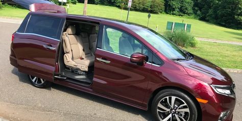 Honda Odyssey Organization, Best Selling Products, Cool Vans, Chrysler Pacifica, Photo Organization, Toyota Sienna, Honda Odyssey, Infotainment System, The Winner