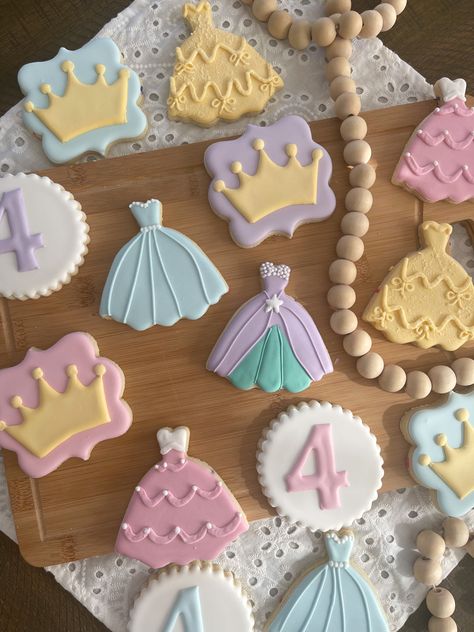 4th Birthday Princess Theme, Disney Themed Cookies, Disney Princess Birthday Cookies, Princess Biscuits, Castle Cookies Decorated, Four Ever A Princess Birthday, Princess Theme Cookies, Princess Party Cookies, Princess Tea Party Cookies