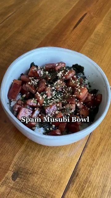 Hawaii's Best Kitchens on Instagram: "For those lazy or time crunch days, I like to make spam musubi bowl! Everything great about spam musubi, but in donburi style. • Spam • Aloha Shoyu • Sugar • Rice • Nori • Furikake Cut the spam into small pieces, then fry them till golden brown. On medium to medium-low heat, add equal parts Aloha Shoyu and sugar with the spam. Amount just depends on how much spam you are cooking. I used 1 Tbsp each for this. Mix well and let the sauce thickens into a glaz Musubi In A Bowl Recipe, How To Make Spam Musubi Rice, Spam Musubi In A Bowl, Spam Musubi Charcuterie Board, Spam Rice And Seaweed Bowl, Dinner Ideas With Spam, Spam Musubi Bowl Recipe, Spam Bowls, Spam Musubi Rice Bowl