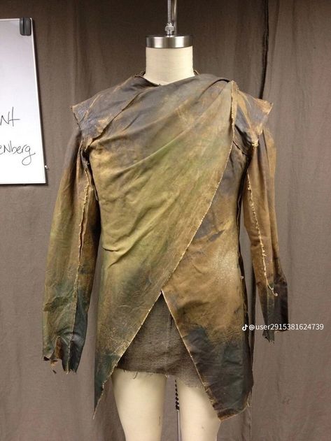 Post Apocalyptic Clothing, Post Apocalyptic Costume, Apocalyptic Clothing, Textured Fabrics, Distressed Fabric, Post Apocalyptic Fashion, Medieval Clothes, Apocalyptic Fashion, Larp Costume