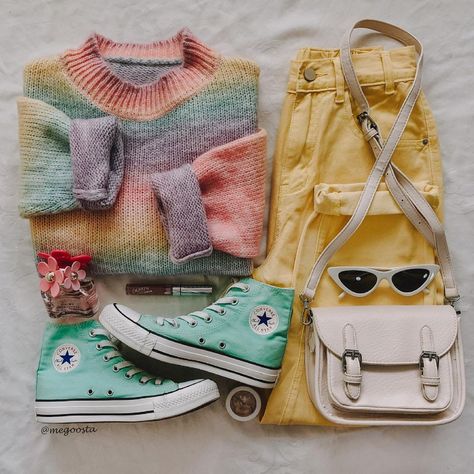 Winter Cottagecore Outfit, Winter Cottagecore, Vibrant Aesthetic, Outfit Cool, Cottagecore Outfit, Outfit Layout, Cool Weather, Virtual Stylist, Cool Vintage