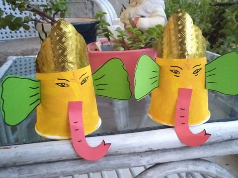 Children enjoy Ganesh Chaturthi the most... Ganesh Chaturthi Activity For Kids, School Decorations Diy, Ganapati Decorations, Christmas Cards Handmade Diy, Festival Activities, Ganpati Decor, Ganesh Festival, Ganesh Chaturthi Decoration, Pre Primary