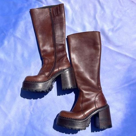 Look what I just found on Depop 🙌 https://depop.app.link/XUZp2UUkatb Brown 70s Platform Boots, Brown Gogo Boots, Platform Brown Boots, 70s Platform Boots, Brown Chunky Boots, Chunky Brown Boots, Thrift Shoes, Brown Platform Boots, 70s Shoes