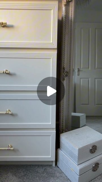 Commode Kullen Ikea, Malm Transformation, Diy Malm Dresser, Ikea Chest Of Drawers Makeover, Ikea Malm Makeover, Malm Drawers Makeover, Ikea Drawers Makeover, Diy Ikea Dresser Makeover, Ikea Furniture Bedroom