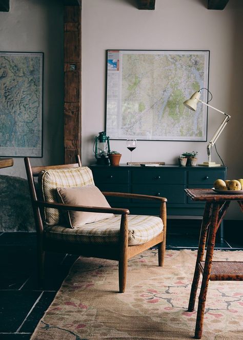 green painted furniture, flat weave rug, exposed wood chairs | via The Future Kept Moody Interiors, Design Salon, Cozy Living Rooms, Lake District, Beautiful Space, Cozy Living, Interior Inspiration, Rustic House, Country House