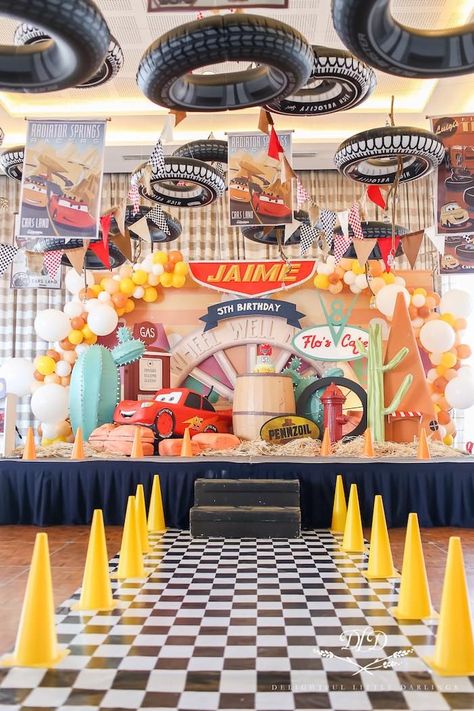 Cars Land Birthday Party Ideas, Retro Radiator Springs Birthday, Garage Theme Birthday Party, Cars Theme Birthday Party Disney, Cars Radiator Springs Birthday Parties, Retro Cars Birthday Party, Cars Party Backdrop, Pixar Cars Theme Birthday Party, Radiator Springs Party