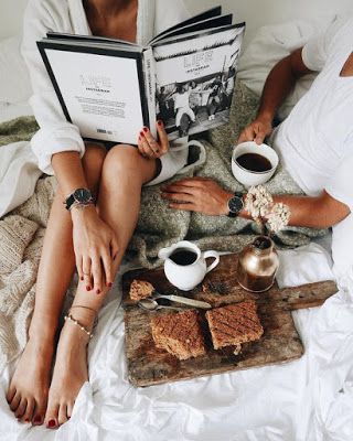 Love & Romantic things ❤ Coffee / Breakfast in Bed Couple #love #coffee Bed Photography, Lazy Morning, Morning Mood, Stay In Bed, Drinking Coffee, Reading A Book, Lazy Sunday, Breakfast In Bed, Coffee And Books