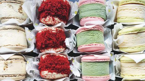 macaron-1 Macaron Ice Cream, Macaron Ice Cream Sandwich, Cronut, Ice Cream Sandwiches, Cream Sandwich, Food Trends, Ice Cream Sandwich, Frozen Desserts, Frozen Treats