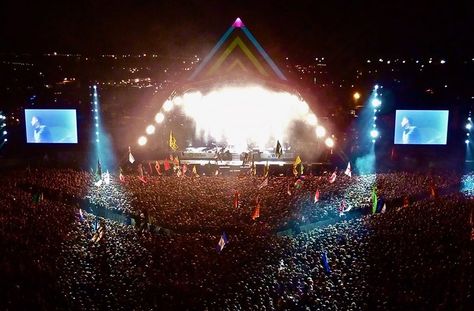 Glastonbury-Pyramid Stage Pyramid Stage, David Lee Roth, Stage Set Design, Glastonbury Festival, Stage Set, Stage Design, Pyramid, Festival, Concert