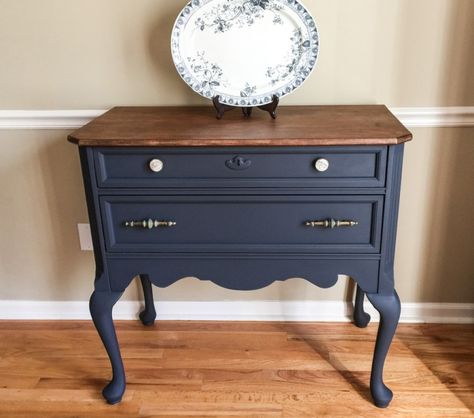 "This pretty petite buffet was my project this week. General Finishes Midnight Blue Chalk Style Paint ❤️️ I stuck my creative beck out on the hardware for this one!" - Southern Curated  Learn more about this beautiful transformation by going to Southern Curated's blog at http://www.southerncurated.com/2018/03/worth-the-wait.html. Navy Furniture, Blue Furniture, General Finishes, Furniture Rehab, Dresser Makeover, Furniture Renovation, Refurbished Furniture, Furniture Restoration, Furniture Makeover Diy