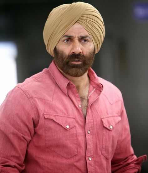 Sunny deol full hd photo Sunny Deol, Holi Photo, Bollywood Quotes, Film Maker, Spiderman Movie, Best Profile Pictures, Beautiful Status, Latest News Headlines, Actor Photo