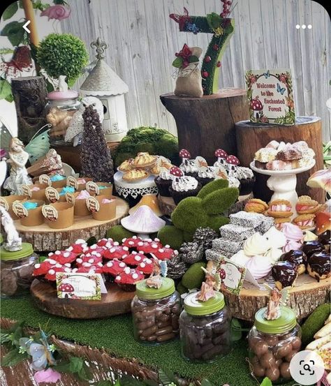 Woodland Theme Tea Party, Woodland Garden Party Theme, Enchanted Forest Shower Ideas, Fairytail Birthday Party Ideas, Woodland Sweet 16, Green Fairy Party, Pastel Enchanted Forest Theme, Enchanted Theme Birthday Party, Enchanted Garden Food Ideas