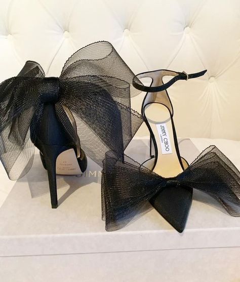 Black Bow High Heels, Tulle Bow Heels, Heels With Bows On Back, Jimmy Choo Bow Heels, Bow Heels Outfit, Footwear Aesthetic, Bow Shoes Heels, Bow Tie Heels, Black Bow Heels