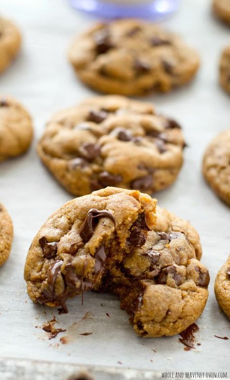 Oil Chocolate Chip Cookies, Coconut Oil Chocolate Chip Cookies, Coconut Oil Cookies, Oil Cookies, Coconut Oil Chocolate, Coconut Chocolate Chip Cookies, Classic Chocolate Chip Cookies, Coconut Oil Recipes, Healthy Chocolate Chip