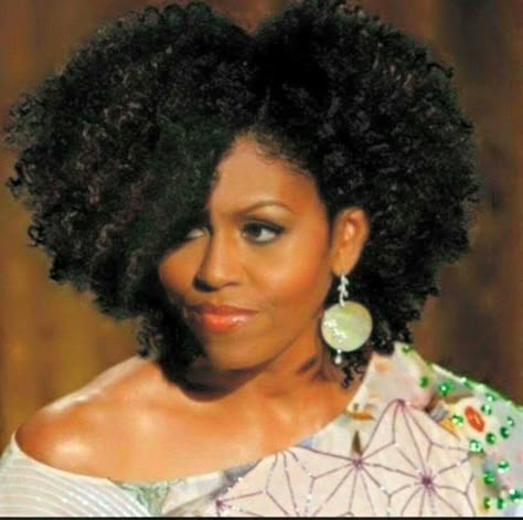 1st Lady Rockin that Hair Style I Love It.... Obama Family, Pelo Afro, Beautiful Natural Hair, First Ladies, Natural Styles, Natural Hair Inspiration, African American Hairstyles, Hair Crush, Natural Hair Journey