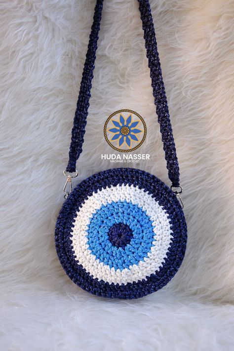 Crochet Circle Bag, Crochet Phone Cover, Crochet Hand Bags, Patterns For Crochet, Bags For Ladies, شال كروشيه, Crochet Shoulder Bags, Mode Crochet, Kawaii Crochet