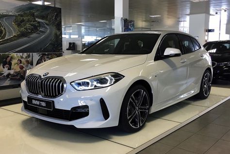 Bmw 7 Series 2023 White, 2023 Bmw I7, Bmw 7 Series 2023, Bmw 7 Series 2022, Bmw 1 Series 2022, Bmw M8 Competition White, Car Life Hacks, Bmw X4, Bmw 1 Series