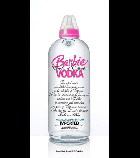 Bouteille de Vodka Barbie Pretty Alcoholic Drinks, Birthday Goals, Yummy Alcoholic Drinks, Alcohol Aesthetic, Alcohol Bottles, Pretty Drinks, Barbie Party, Drinks Alcohol Recipes, Puff And Pass