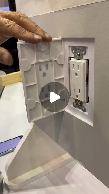 BYOT Brent on Instagram: "Would You Install A FLUSH Outlet?! #electrical #interiorinspiration #modernhome #interiordesign #tradeshow" Woodland House, Home Building Tips, Diy House Renovations, Diy Home Repair, Home Building Design, Building A New Home, Online Group, Home Upgrades, Home Repairs