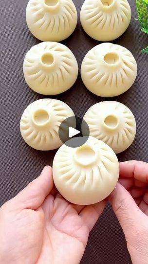 Dumpling Shapes, Momos Recipe, Dumplings For Soup, Insta Followers, Daily Health Tips, Trending Songs, Dim Sum, Culinary Arts, Dumplings