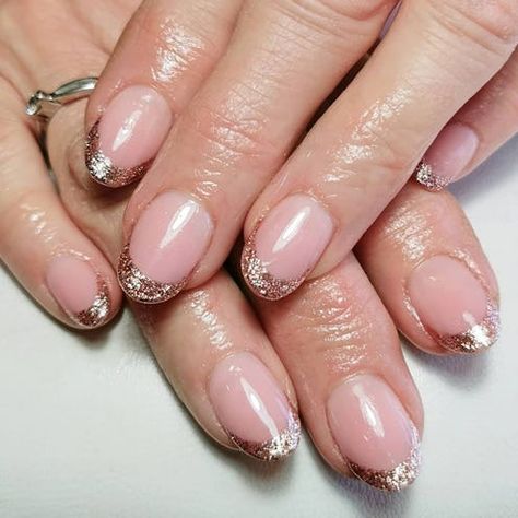 French Nails Rose Gold, Rose Gold French Manicure, Rose Gold Nail Ideas, Gold French Manicure, Gold Nail Art Designs, Rose Gold Manicure, Gold Nail Ideas, Nails Rose Gold, Gold French Tip