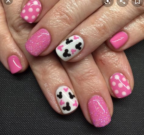 Disney World Nails, Minnie Nails, Minnie Mouse Nail Art, Disney Themed Nails, Disneyland Nails, Mouse Nails, Disney Nail Designs, Mickey Mouse Nails, Disney Inspired Nails