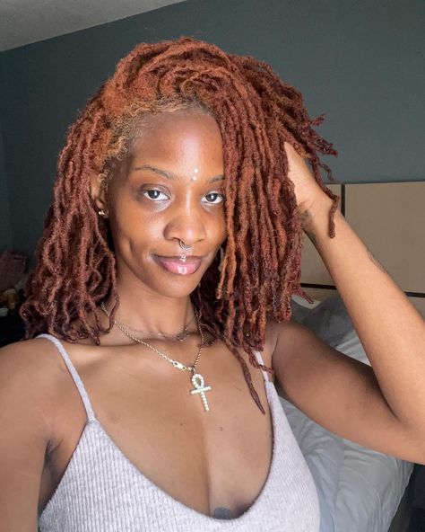 DesTheMermaid StacyTheSiren☾ (@_stvcy) • Instagram photos and videos Ginger Locs, Big Box Braids, Locs Hairstyles, Loc Styles, Faux Locs, New Journey, Dream Hair, Box Braids, Auburn