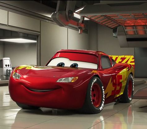 Simsek Mcqueen, Mcqueen Cars 3, Couple Cars, Cars The Movie, Car Movie, Cars 3 Lightning Mcqueen, Disney Cars Wallpaper, Disney Cars Movie, Disney Cars 3