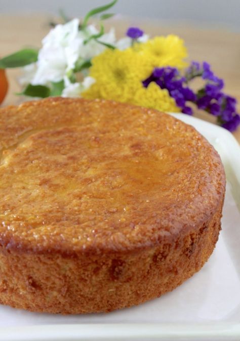 Sicilian Orange Cake  Sicilian Orange Cake (Using an Entire Orange: Peel, Juice and Pulp) Whole Lemon Cake, Whole Orange Cake, Moist Lemon Cake, Orange Cake Recipe, Lemon Cake Recipe, Rich Desserts, Sicilian Recipes, Yogurt Cake, Orange Cake