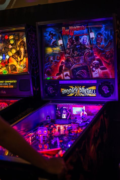 Pinball Aesthetic, Pinball Machine Aesthetic, Pinball Machines Aesthetic, Alton Towers Rides, Pinball Machine Art, Lego Pinball Machine, Diary Of A Madman, Flipper Pinball, Tokyo Design