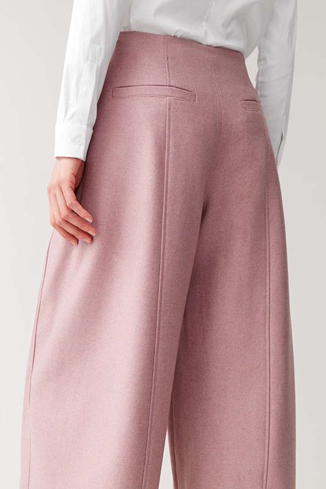 Pantalon Rose, Black Culottes, Trousers Women Wide Leg, Retro Mode, 가을 패션, Fashion Design Clothes, Fashion Details, Tulum, Fashion Pants