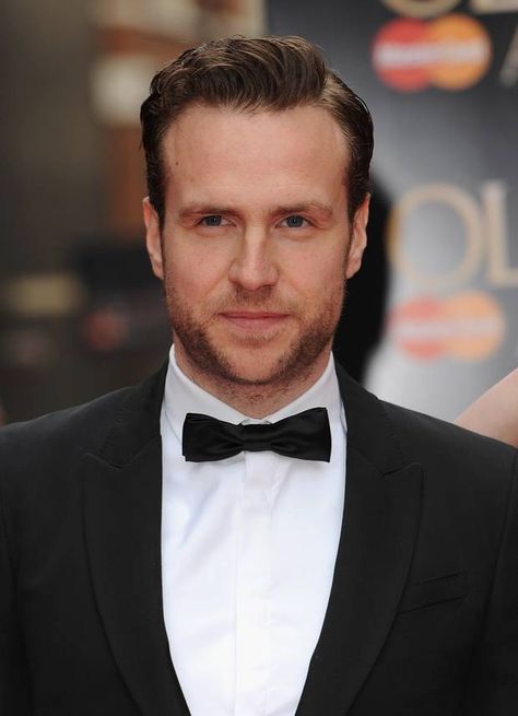 Rafe-Spall Men Eyes, Hot British Actors, Rafe Spall, Life Of Pi, Jonathan Scott, Girls Hairstyles Braids, Charlie Hunnam, British Tv, Charli Xcx