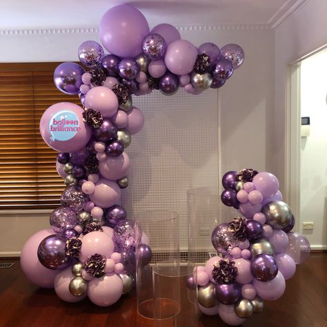 Deco Violet, Purple Birthday Party, Deco Ballon, Purple Birthday, Diy Balloon Decorations, Balloon Arrangements, Purple Party, Girl Baby Shower Decorations, Birthday Balloon Decorations