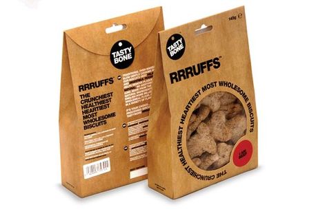 BestFriends_RRRUFFS_img5 Dog Treat Packaging, Pet Food Packaging, Biscuits Packaging, Biscuit Packaging, Graphic Design Business, Dog Cookies, Dog Biscuits, Food Packaging Design, Tea Packaging