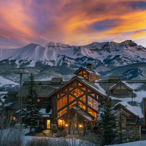 Specials & Packages Telluride Winter, Telluride Ski Resort, Telluride Film Festival, Snowshoe Mountain Resort, Purgatory Ski Resort Colorado, Bedroom Cabin, Mountain Lodge, Mountain Resort, Colorado Mountains