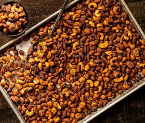 Smoked Nuts Recipe - Traeger Grills Smoked Nuts In Smoker, Vegetable Cocktails, Pork Rub, Griddle Recipes, Flat Top Grill, Traeger Recipes, Traeger Grill, Sweet Heat, Nut Recipes