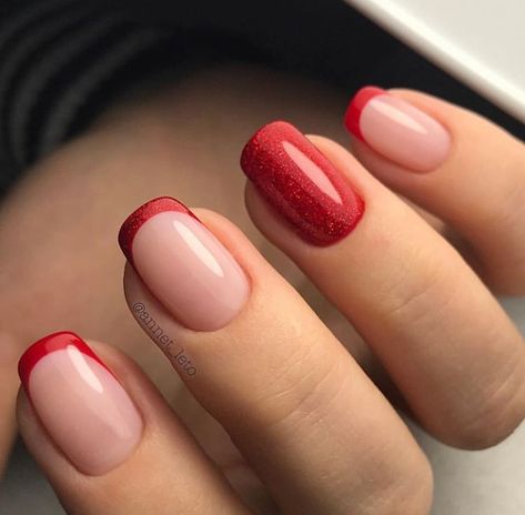 Red Tip Nails, Red French, Short Acrylic Nails Designs, Pink Nail, Minimalist Nails, Pretty Acrylic Nails, Chic Nails, French Tip Nails, Short Acrylic Nails