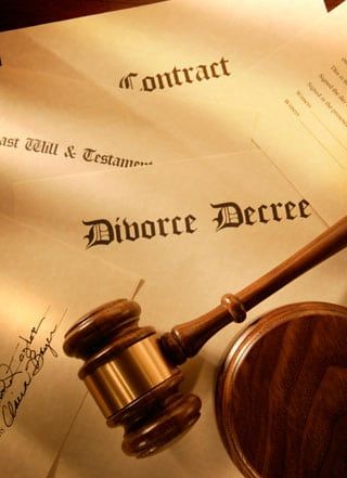 Funny Divorce, Dealing With Divorce, Family Lawyer, Divorce Settlement, Divorce Mediation, Divorce Help, Divorce Process, Divorce Papers, Broken Marriage