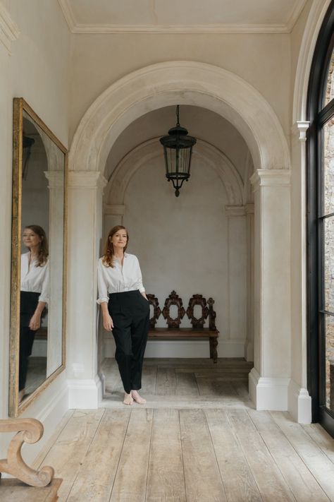 Rose Uniacke: at home with the queen of serene Rose Uniacke, London Townhouse, London Home, Chateau France, Elegant Bathroom, Traditional Interior, Winter Garden, Architecture Details, Design Inspo