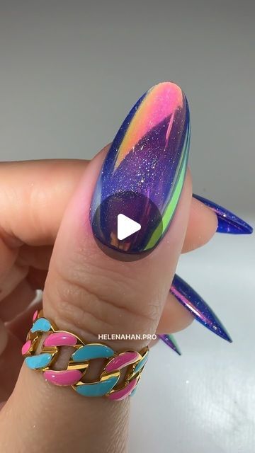 Holographic Nail Designs, Chrome Top, Aurora Nails, Holo Nails, Light Blue Nails, Baby Blue Nails, Mirror Nails, Blue Acrylic Nails, Unicorn Nails