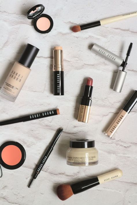 Cute Y2k Makeup, Bobbi Brown Products, Makeup Range, Everyday Makeup Essentials, Brown Makeup Looks, Makeup Luxury, Makeup Masterclass, Y2k Makeup, Dream Makeup