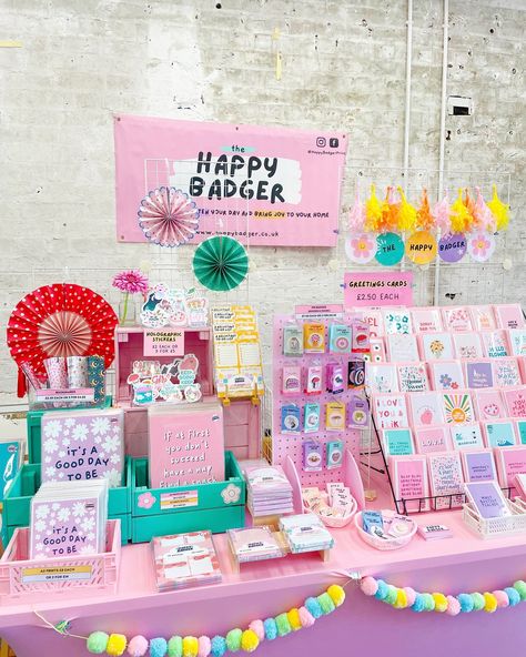 ✨ It’s @treaclemarket day! ✨ I’m in the Butter Market from 10am - 3:30pm, with lots of pretty prints, stationery, gift wrap and cards! #treaclemarket #macclesfield #treaclemarketmacclesfield #craftmarket #smallbizmarket #stallsetup #craftstall Stationary Pop Up Shop, Pop Up Display Ideas, Stationery Display, Booth Display Ideas Diy, Art Festival Booth, Art Fair Booth, Stall Display, Festival Booth, Pop Up Market